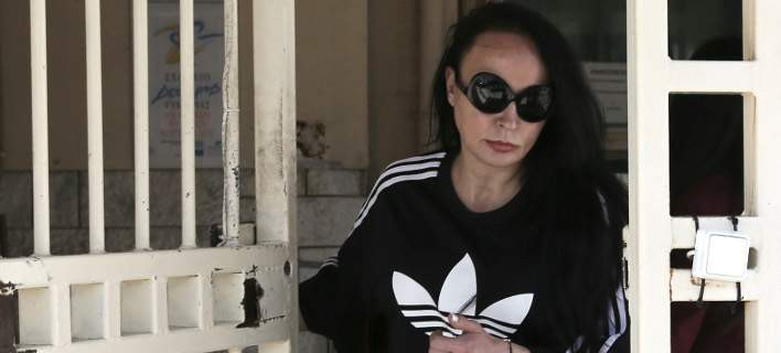 Ξεσπά πάλι η Βίκυ Σταμάτη: Είμαι αθώα, μητέρα και έχω κρυφό άσο στο μανίκι…